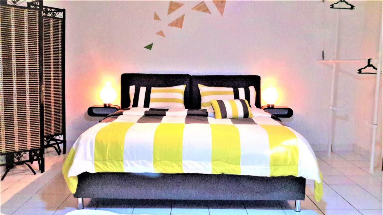 Sabandy House B&B Padang Mat Sirat Buitenkant foto